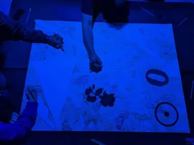 Process photo from the F O O L drawing marathon.