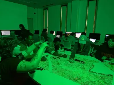 Process photo from the F O O L drawing marathon.